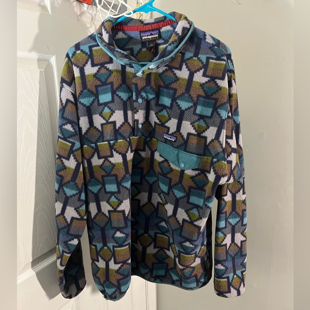 Patterned Patagonia sweater synchilla